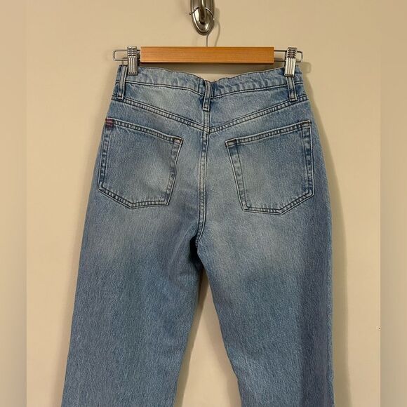 Urban Outfitters BDG Slim Straight Ripped Light Wash Jeans - Picture 11 of 15